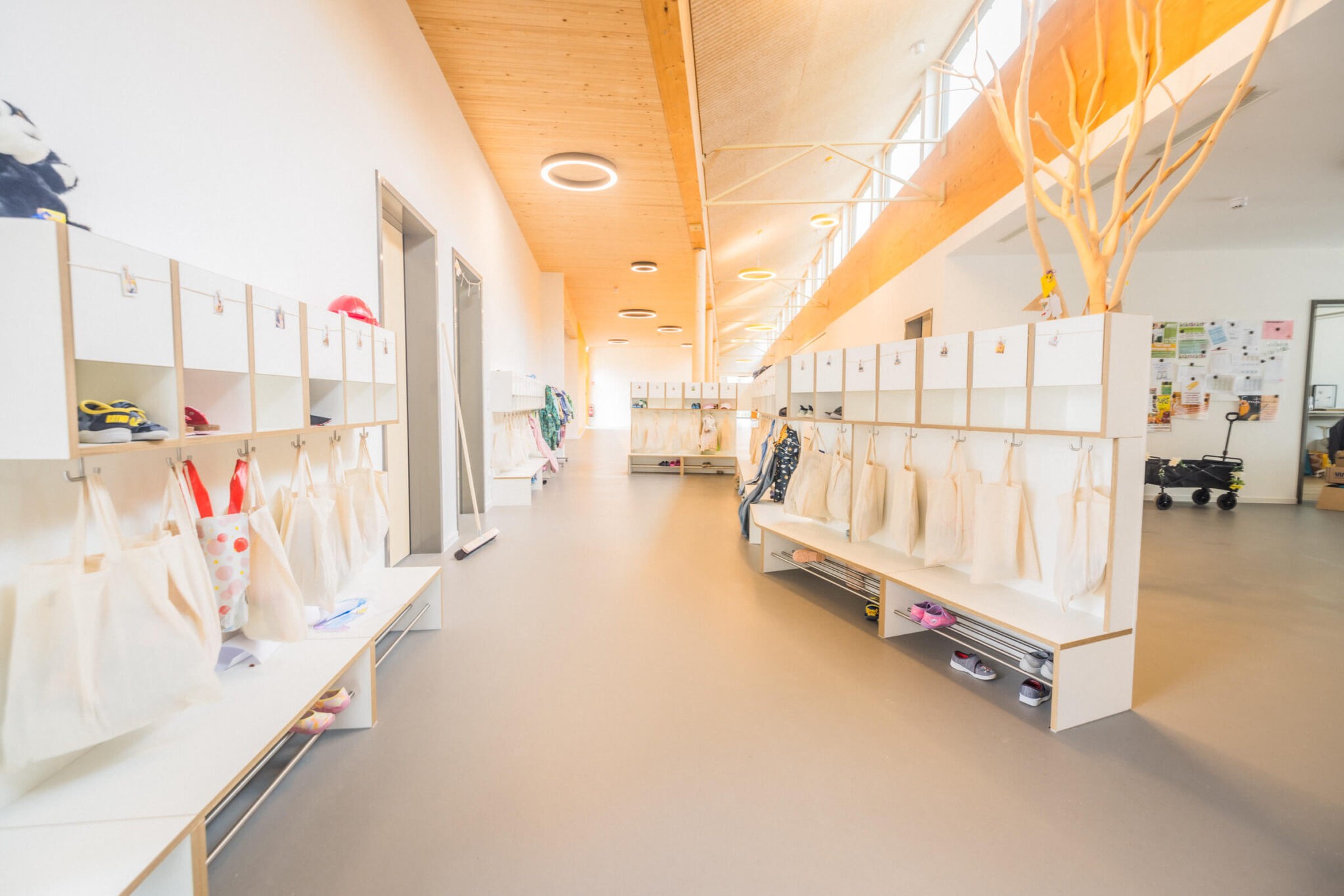 Garderoben in der KiTa Arche Noah in Schwarzenbach am Wald