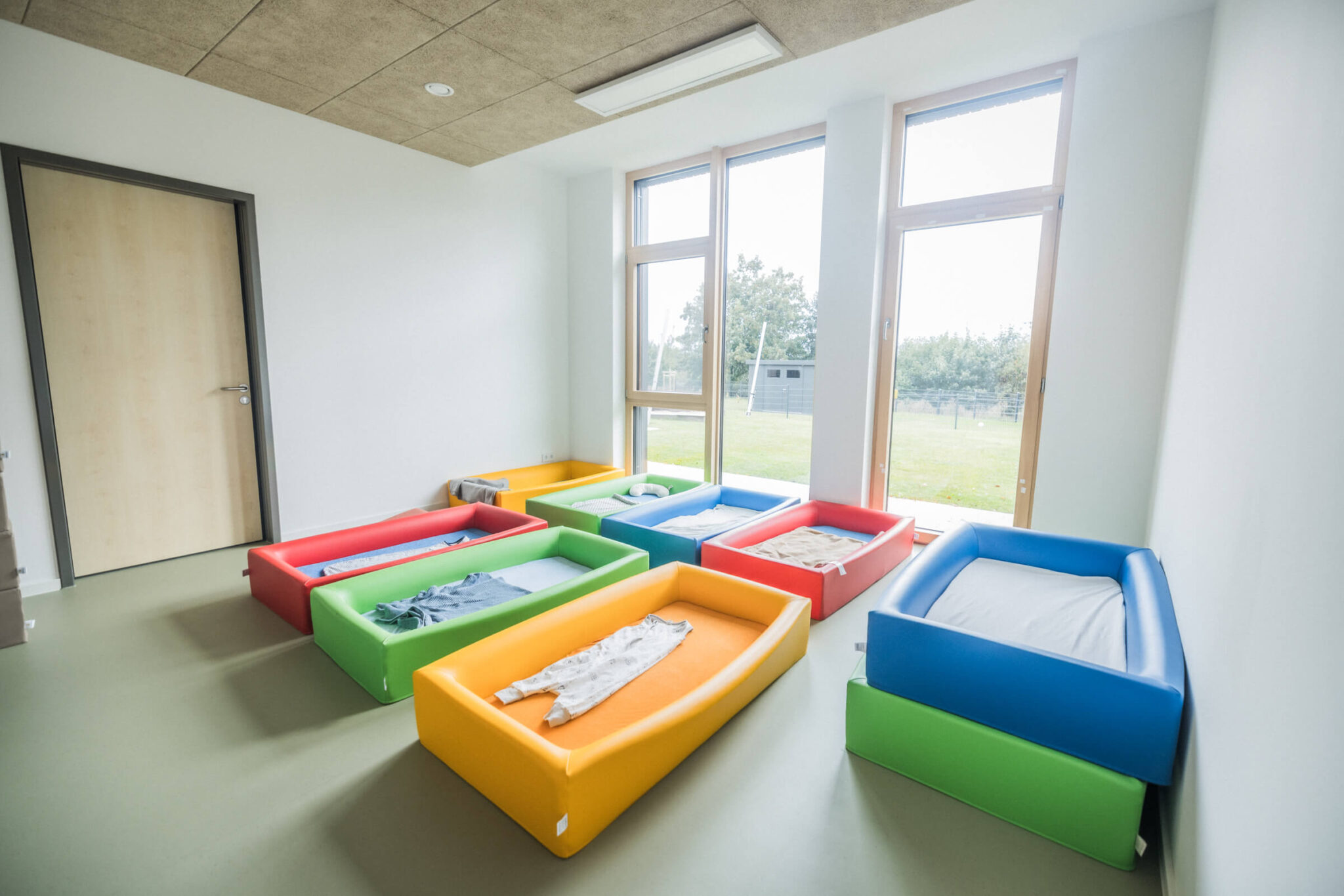 Schlafraum in der KiTa Arche Noah Schwarzenbach am Wald