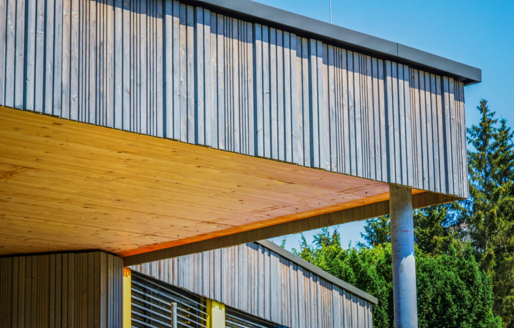 Details der Außenfassade der KiTa