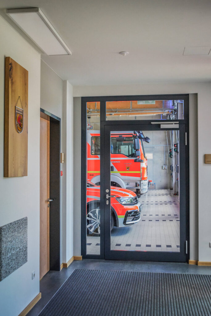 Blick in die Maschinenhalle der Feuerwehr Köditz